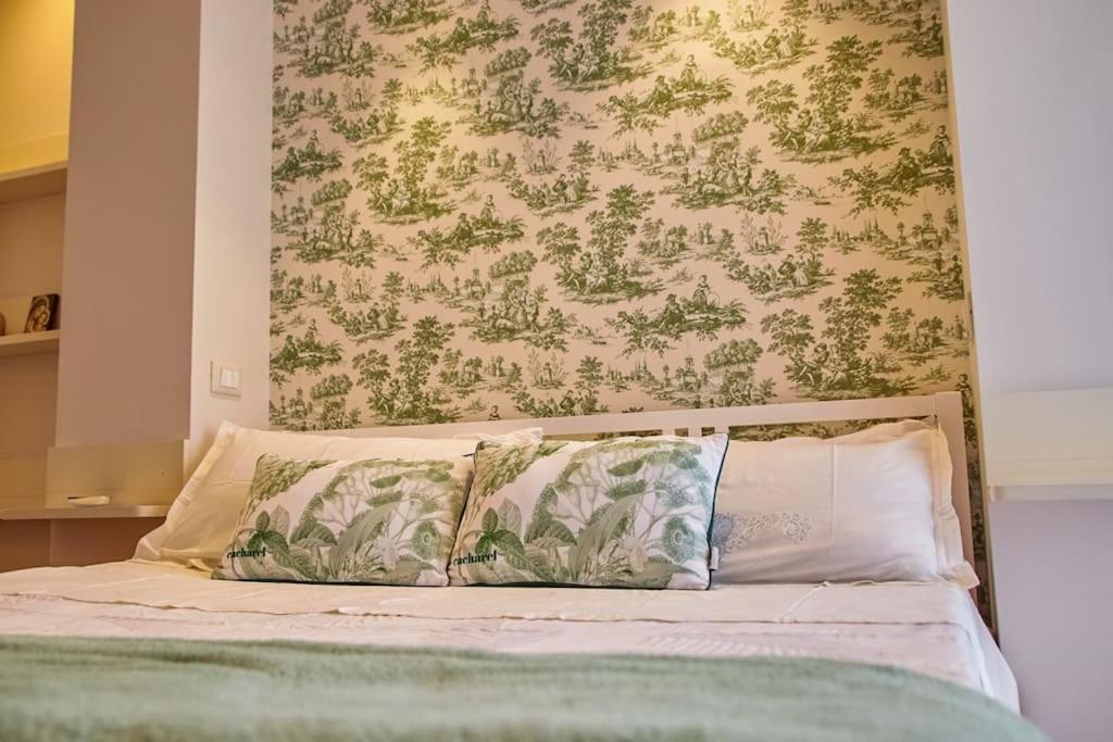 Roma, Gemelli Casa Eleganza, Resort Modernista المظهر الخارجي الصورة